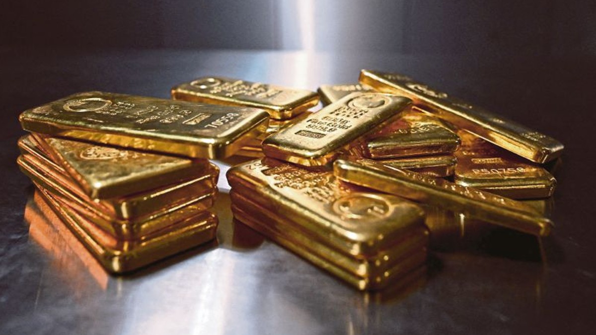 Gold falls 4% for the week… Has the downturn nearly run its course?