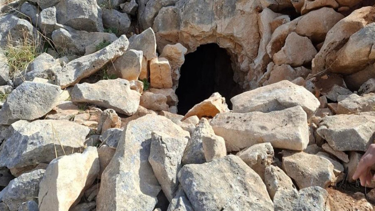 نفق في العاقورة – جبيل... ماذا كشف الجيش اللبناني؟