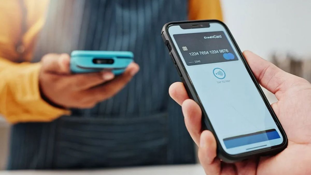 Stealing money remotely… Is getting close to your phone enough?