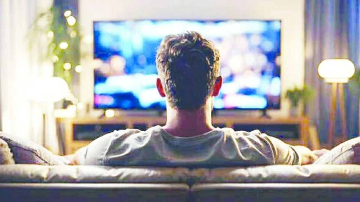لا تحرم نفسك من البيتزا والرقائق.. 5 حيل للاستمتاع بوجبات المباريات دون زيادة الوزن