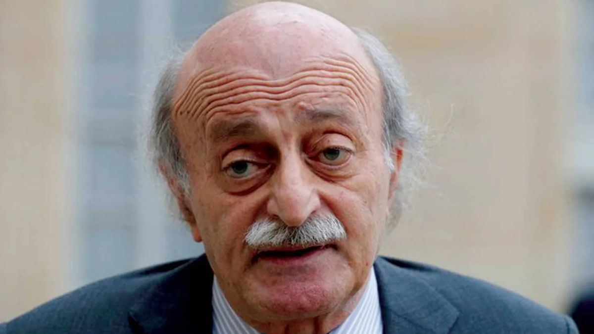 وليد جنبلاط: أدعو إلى حوار داخلي يستند إلى حصرية السلاح بيد الدولة