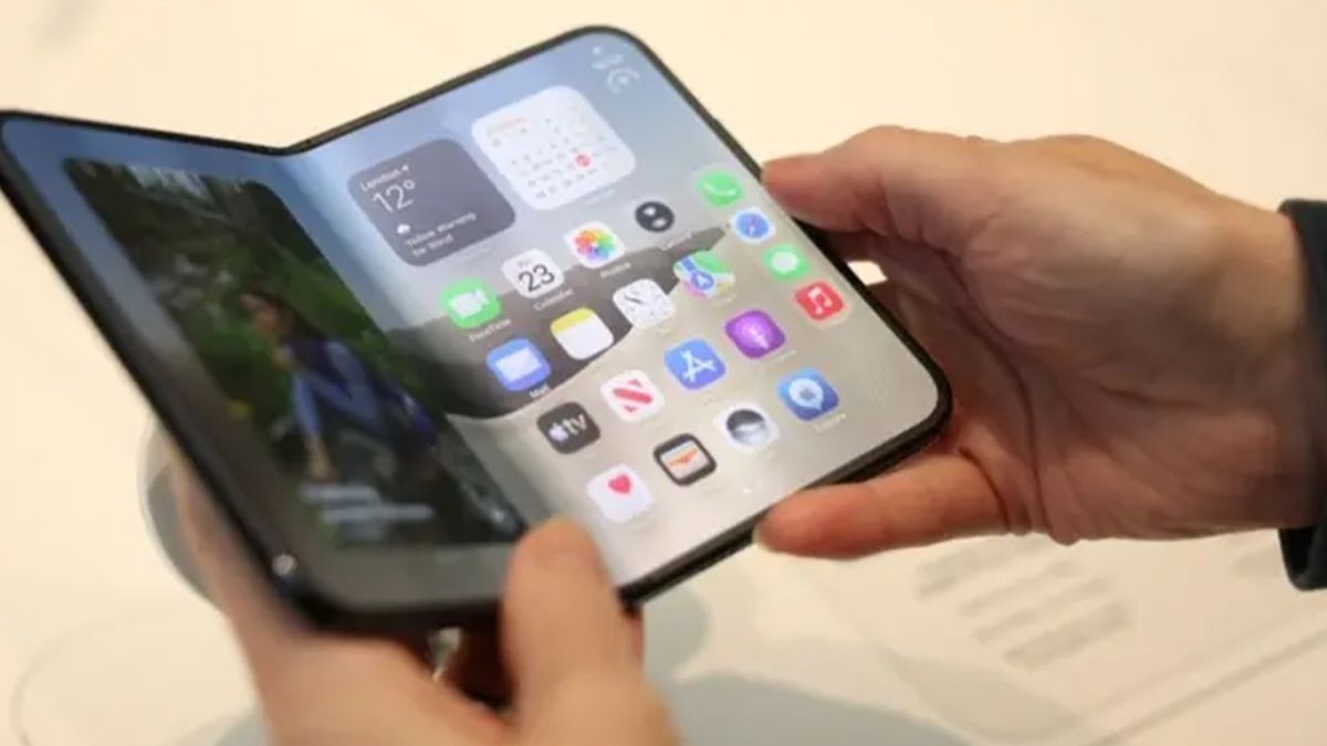 iPhone Duo teardown reveals a possible cause of screen problems