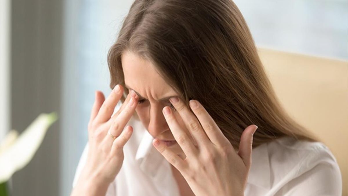 Do you suffer from frequent headaches? 4 eye problems may be the cause
